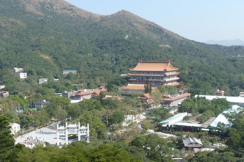 Хонг Конг, Лантау, манастир По Лин

